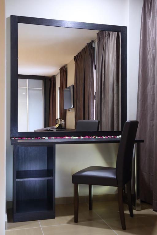 Gl Hotel Keluang Pokoj fotografie
